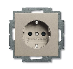 ABB Basic 55 Шампань Розетка с/з с защитными шторками | 2013-0-5337 | 2CKA002013A5337 | ABB