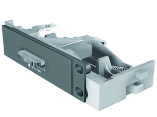 Блокировка навесным замком в положении Вкачен/Тест/Выкачен PLP D=4/6/8mm E2.2..E6.2 | 1SDA073841R1 | ABB