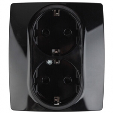 Розетка 12-2104-06 2X2P+E Schuko со шторками, 16АХ-250В, чёрный (6/60/1500) |Б0014704 | ЭРА