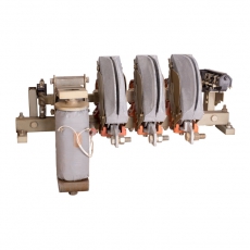 Контактор КТП-6053Б-630А-110DC-У3 | 137044 | КЭАЗ