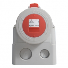 Розетка накладная - P17 Tempra Pro - IP 66/67 - 380/415 В~ - 32 A - 3К+З | 555458 | Legrand