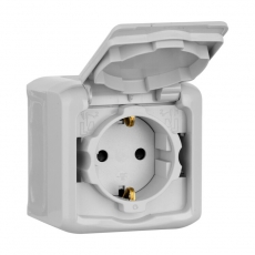 Quteo Серый Розетка с/з с шт IP44 | 782351 | Legrand