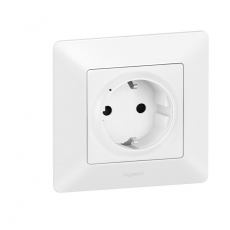 Розетка умная с/з Valena Life 16А 230В бел. Netatmo | 752194 | Legrand
