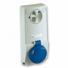 ПАНЕЛЬНАЯ РОЗЕТКА UNIKA Б/ЗАЩ 16A 3PNE 200-250 IP65 | 82083 | Schneider Electric